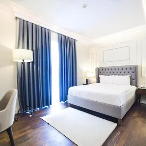 מלון Xheko Imperial Luxury &, טיראנה